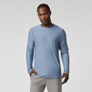 Vuori Long Sleeve Strato Tech Tee in Chambray Heather Blue, XL